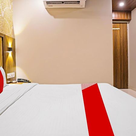 Super Hotel O Homestay Andheri East Mumbai Ngoại thất bức ảnh